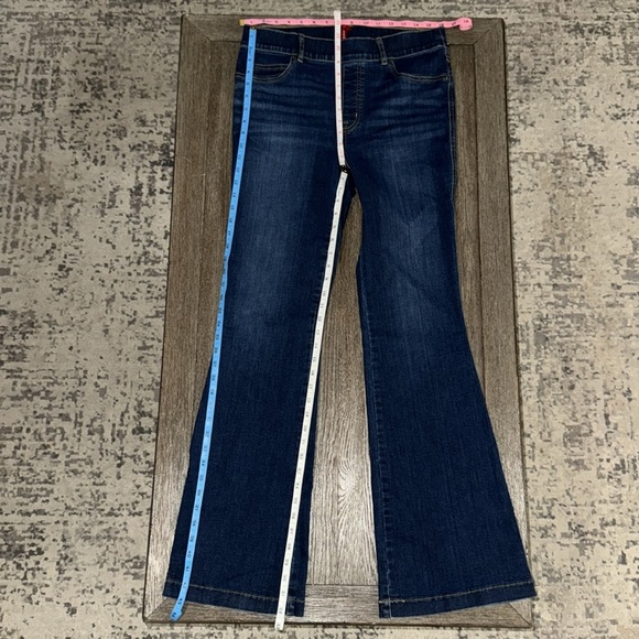 SPANX Pull-on Stretch Denim Flare Jeans Midnight Shade - Picture 12 of 14